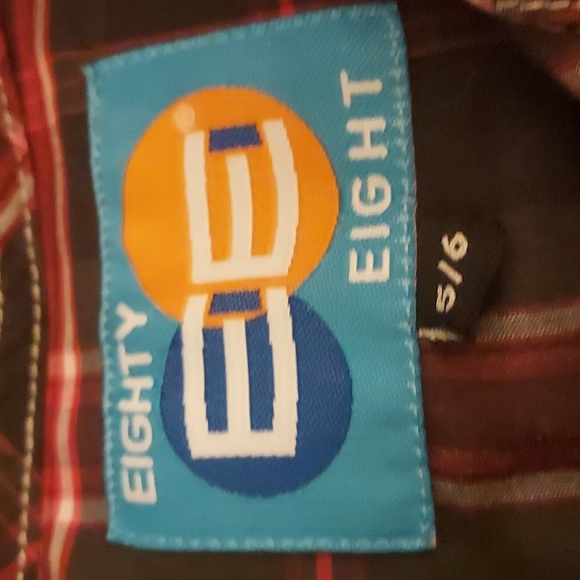 Boys long sleeve button down - Picture 2 of 3